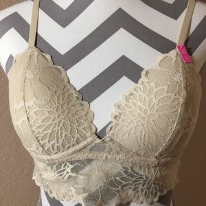 Victoria Secret Bra Size S